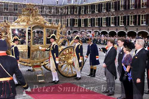 Prinsjesdag 21 September 1999 DEN HAAG
Gouden Koets
Prins Friso Prins Constatijn Prinses Margriet en Pieter v Vollenhoven