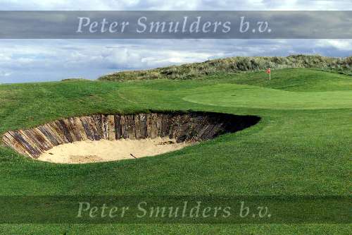 Maandag 13 September 1999
The European Golfclub
Golfen Ierland
At Brittas Bay in Wicklow 
Potbunkers met houten bielzen