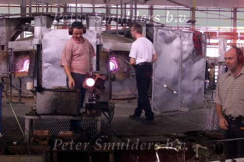 16 September 1999
Bezoek aan de WATERFORD CHRYSTAL
Kilbarry Waterford, Ireland
Glasblazer