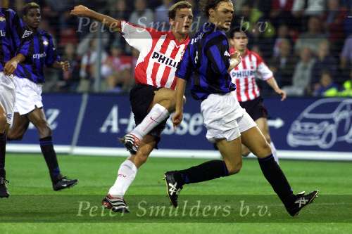 Eindhoven, 5 September 2000
PSV-Willem II ,  eindstand 2-2
Arnold Bruggink de man van de 1-0