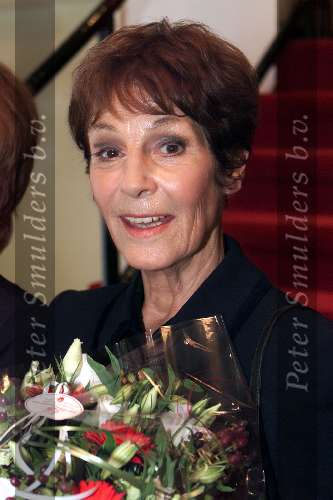 Amsterdam 6 September 2000
Liesbeth List bij een optreden als Edith Piaf en een CD-uitreiking
Mies Bouwman