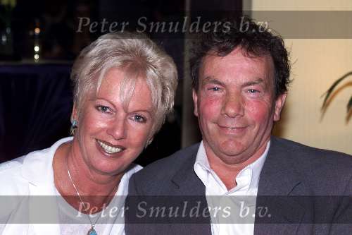 Utrecht 11 september 2000
Feest van Tineke Schouten. 20 jaar artiest .
Ria Valk met vriend