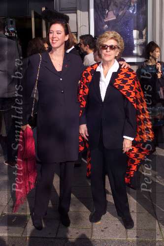 Amsterdam 23 september 2001
Premiere de Titanic in Carre
Jetty Pearl met dochter