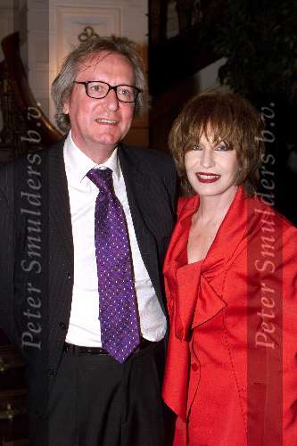 Amsterdam 10 september 2001
Modeshow van Frans Molenaar in het Amstel Hotel.
Liesbeth List met man