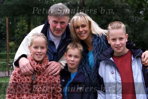 Kaatsheuvel, De Efteling 23 september 2001
2500e Efteling Sprookjes-show
Marga Bult samen met haar man Jan v Ingen en haar drie kinderen