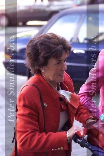 Amsterdam 23 september 2001
Prins Maurits en Prinses Marilene hun dochter Anna word 
Mevr. v d Broek