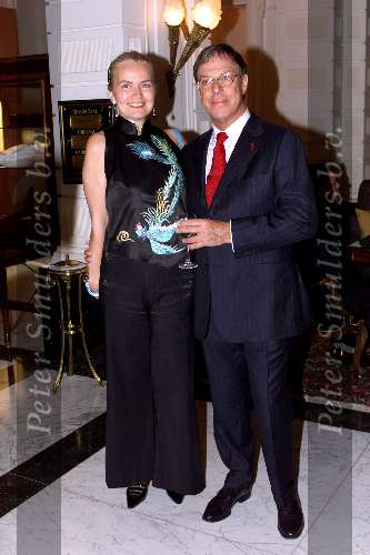 Amsterdam 10 september 2001
Modeshow van Frans Molenaar in het Amstel Hotel.
Monica v d Meyden met Frans Molenaar