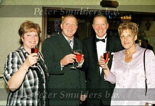 Eindhoven, 16 September 2001
Rene v d Kerkhof en Willy v d Kerkhof samen met hun vrouwen