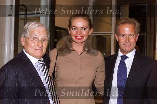 Amsterdam 15 september 2001
Modeshow Mart Visser in het Hilton.
Thiery en de Vroedt met hun vriendin