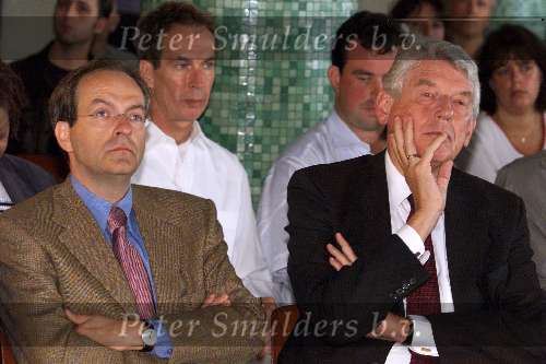 Amsterdam 1 september 2001
Wim Kok en Ad Melkert bij PVDA Congres.
