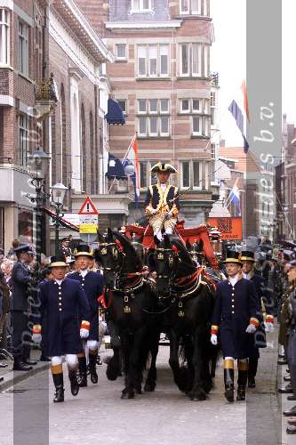 Den Haag 18 september 2001
Prinsjesdag 2001