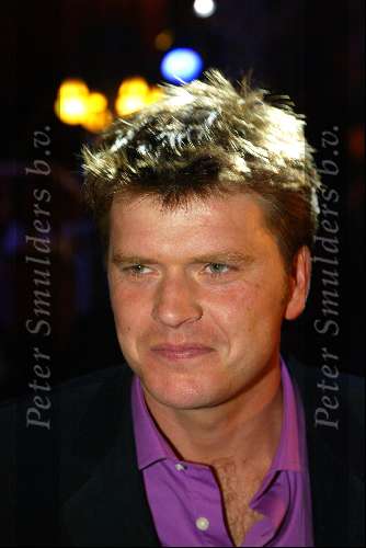Amsterdam 23 september 2002
Premiere film tom cruise minority report
Beau v Erven Dorens