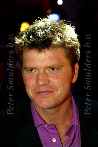 Amsterdam 23 september 2002
Premiere film tom cruise minority report
Beau v Erven Dorens