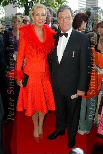 Amsterdam 22 september 2002
Premiere Sound of Music in Carre
Frans Molenaar met assistente