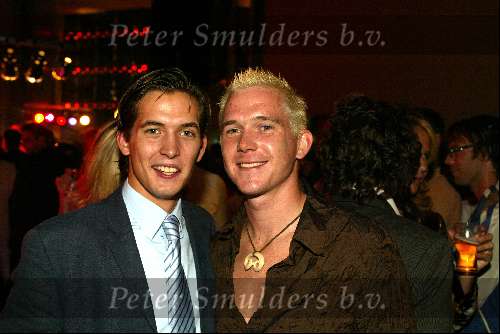 Amsterdam 2 september 2002
Premiere Oesters van Namkee in Pathe Arena
Johnny de Mol en Kai Lerby