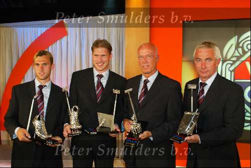 Veldhoven 4 september 2002
VVCS Voetbalgala in Koningshof
Thomas Buffe Edwin Zoetebier, Jorien vd Herrik en Bert v Marwijk