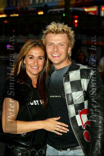 Amsterdam 2 september 2002
Premiere Oesters van Namkee in Pathe Arena
Bastiaan Ragas met Laura Vlasblom