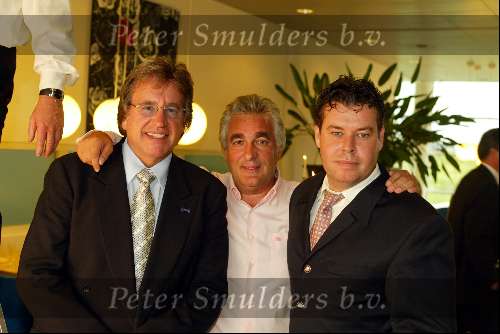 Zaltbommel 9 september 2002
Opening Rocket .
Lee Towers Benno de Leeuw en Ludo Voeten