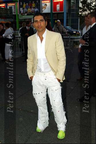 Amsterdam 2 september 2002
Premiere Oesters van Namkee in Pathe Arena
Otazu