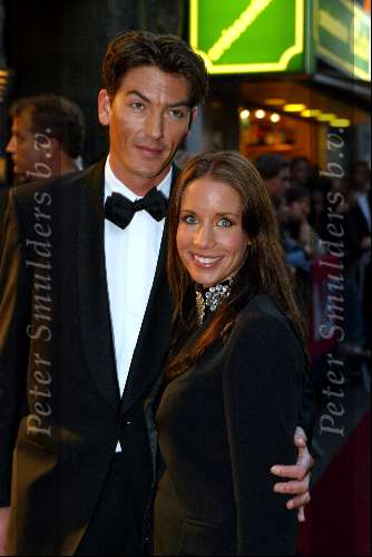 Amsterdam 23 september 2002
Premiere film tom cruise minority report
Renee Vervoorn en Bart Ettekoven