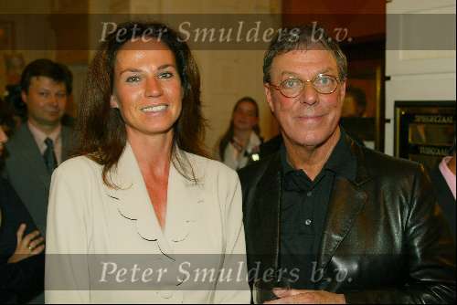 Amsterdam 9 september 2002
Modewshow Frans Molenaar in het Amstel Hotel
Frans Molenaar en Rosalie Delon