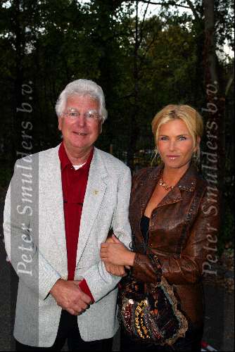Hilversum 25 september 2003
Uitreiking van de gouden beelden in studio 21
Anita Witsier met Gerard Cox