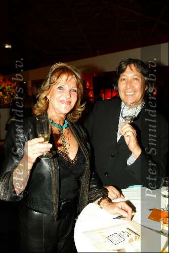Amsterdam 6 december 2003
Opening van de antiek en kunstbeurs Pan in de Rai.
Claude Vanheyde en Astrid Engels