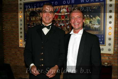 Hoofddorp 3 september 2003
30 jaar cafe la bastille in claus party house
Bob Pels