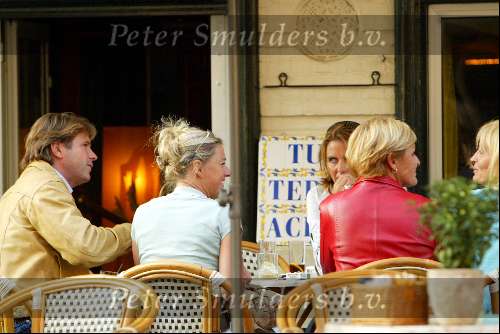 Amsterdam 4 september 2003
 Caroline Tensen en Peter Gallas  op  pc hooftstraat
