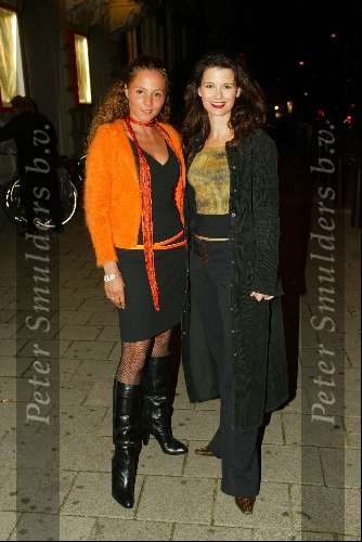 Amsterdam 24 september 2003
Premiere henk v d meyden in carre
Carolien de Bruijn en Peggy Jane de Schepper