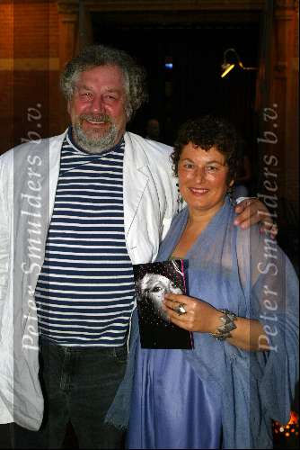 Amsterdam 4 september 2003
Surprise feestje voor babette Cremer vanwege haar 50e verjaardag in de engel op de albert Cuypstraat
Chiem v Houweninge met zijn vrouw