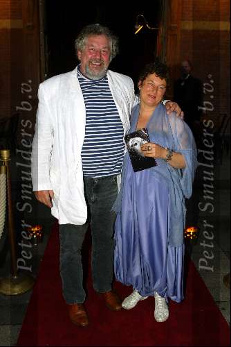 Amsterdam 4 september 2003
Surprise feestje voor babette Cremer vanwege haar 50e verjaardag in de engel op de albert Cuypstraat
Chiem v Houweninge met zijn vrouw

 
 

Peter Smulders bv