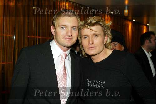 Scheveningen 8 december 2003
Feestje Holland Casino in circustheater.
Hans Klok en Christian Looman