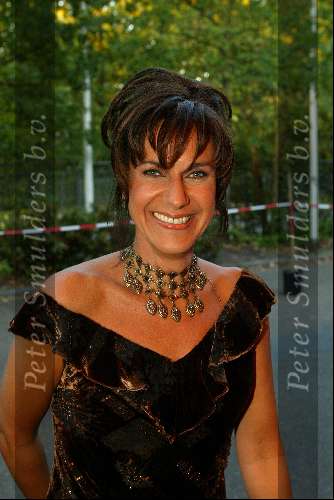 Hilversum 25 september 2003
Uitreiking van de gouden beelden in studio 21
Cilly Dartell