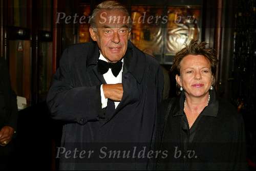 Amsterdam 23 september 2003
Premiere Rosenstrasse in tushinski
Hans v Mierlo en Connie Palmen