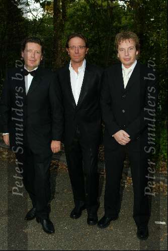 Hilversum 25 september 2003
Uitreiking van de gouden beelden in studio 21
Edwin Jansen Henkjan Smits en Eric v Thijn