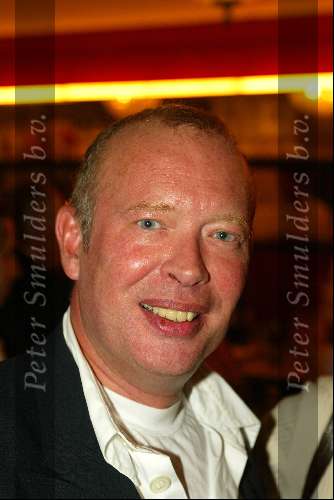 Amsterdam 22 september 2003
Premiere in de wolken met Johnny Kraaykamp jr en laus steenbeeke in het nieuwe de la mar theater
Frans Mulder