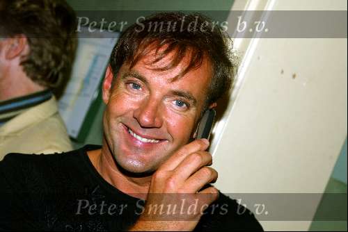 Amsterdam 4 september 2003
Presentatie cd gerard joling en the cooldown met gsm