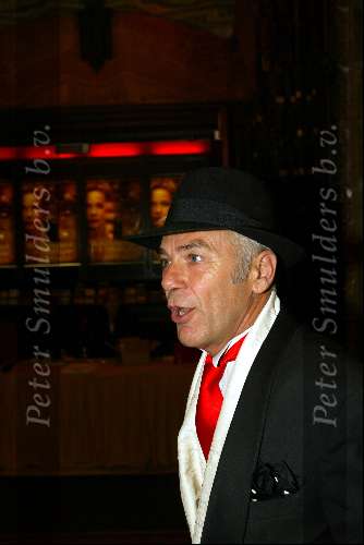 Amsterdam 23 september 2003
Premiere Rosenstrasse in tushinski
Hans Dagelet