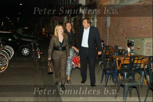 Amsterdam 4 september 2003
 Surprise feestje voor babette Cremer vanwege haar 50e verjaardag in de engel op de albert Cuypstraat
Anita v d Hoeven met Hans Weijers en vrouw


 
 

Peter Smulders bv