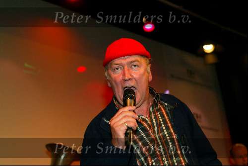 Amsterdam 16 september 2003
Feest 80e verjaardag appie baantjer in hotel Krasnapolsky
Harry Slinger