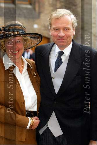 Den Haag 16 september 2003
Prinsjesdag 2003 .ministers en staatsecretarissen met hoedjes
Jaap de Hoop Scheffer met vrouw