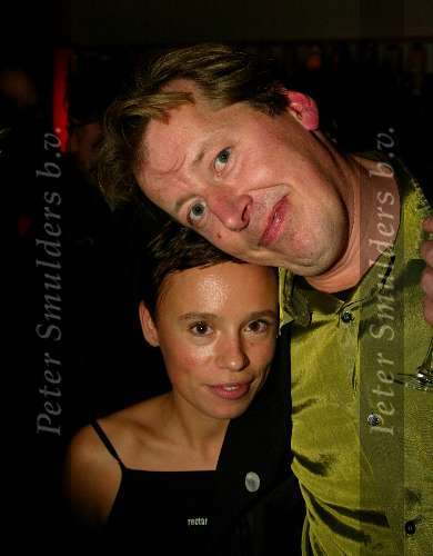 Utrecht 29 september 2003
Premiere documantaire herman brood
Jan Rot met zijn vrouw