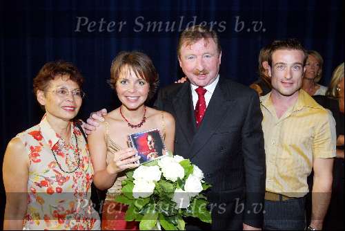 Hilversum 22 september 2003
Pincess records  presentatie in studio 21
Maaike Widdershoven met man en ouders