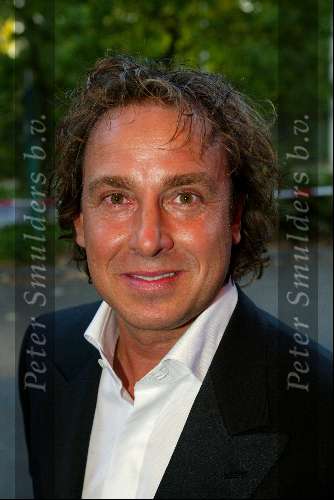 Hilversum 25 september 2003
Uitreiking van de gouden beelden in studio 21
Marco Borsato