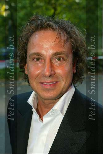 Hilversum 25 september 2003
Uitreiking van de gouden beelden in studio 21
marco Borsato
