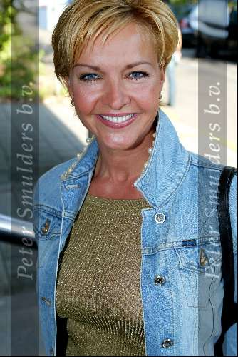Hilversum 22 september 2003
Pincess records  presentatie in studio 21
Mariska v Kolck