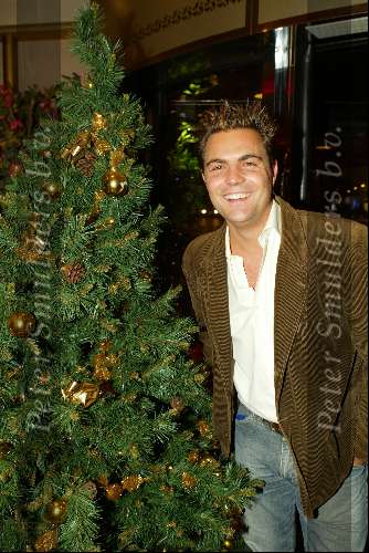 Scheveningen 8 december 2003
Feestje Holland Casino in circustheater.
Mike Starink