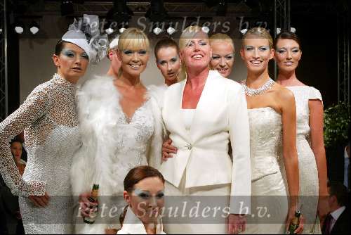 Amsterdam 1 september 2003
Modeshow monique collignon in hotel the grand