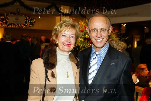 Amsterdam 6 december 2003
Opening van de antiek en kunstbeurs Pan in de Rai.
Paul Nouwen met vrouw